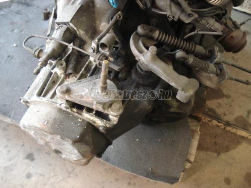 PEUGEOT 406 - 4HX10DZ - motor egyben