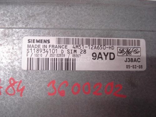 FORD FOCUS - 2006 - 4M5112A650HD  - motorvezérlő elektronika