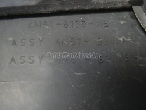 FORD FOCUS - 2006 - 4M518138AE - hűtő díszrács