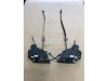 FORD FOCUS - 2006 - 4M5AA26413EC, 4M5AA26412EC - ajtózár