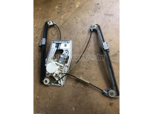 ablakemelő szerkezet