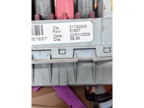 FIAT BRAVO - 2008 - 51790930 - biztosíték doboz