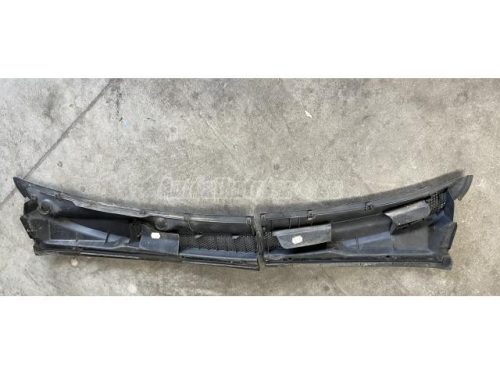 TOYOTA YARIS - 2004 - 557820D010 - vízvető léc