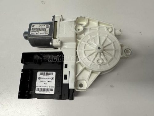 VOLKSWAGEN TIGUAN - 2012 - 5K0959792A - elektromos ablakemelő motor