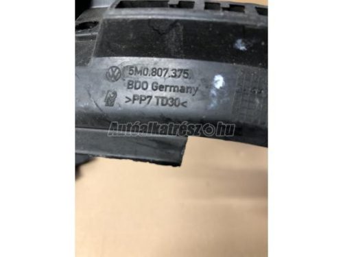 VOLKSWAGEN GOLF PLUS - 2006 - 5M0807375, 5M0807376 - lökhárító tartó