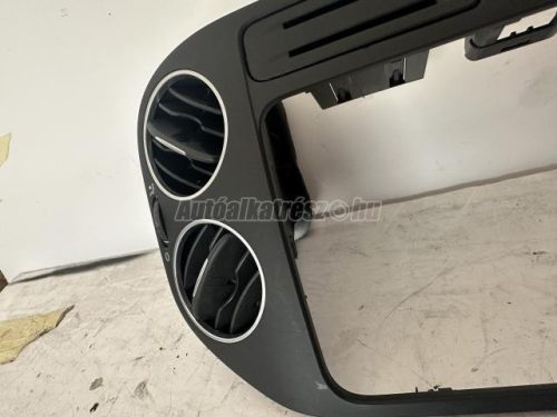 VOLKSWAGEN TIGUAN - 2008 - 5M0858071K - középkonzol