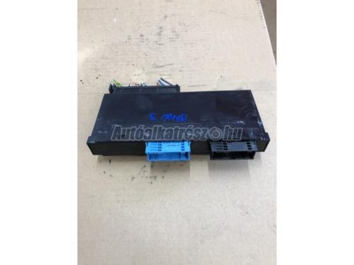 BMW 3-AS SOROZAT - 2008 - 6135917798701 - komfort elektronika