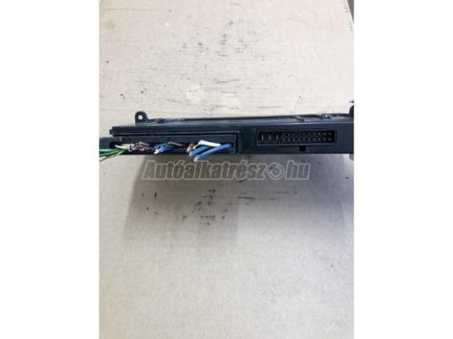 BMW 3-AS SOROZAT - 2008 - 6135917798701 - komfort elektronika