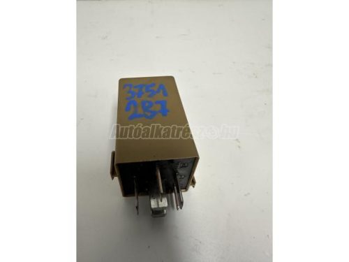 BMW 3-AS SOROZAT - 2003 - 61368384505 - ablaktörlő relé