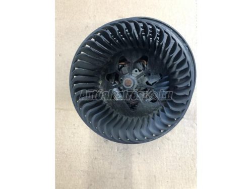 BMW 3-AS SOROZAT - 2008 - 6411693366309 - fűtőmotor