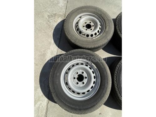 MERCEDES-BENZ SPRINTER - 6.5x16, ET62, 6x130, continental 235/65R16 - Continental nyári 235/65R16 115 R TL  / Gyári acélfelni 16x6,5 - MERCEDES-BENZ SPRINTER 906, nyári has...