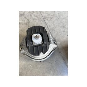 BMW 5-ÖS SOROZAT - 2007 - 677462002  - motortartó bak