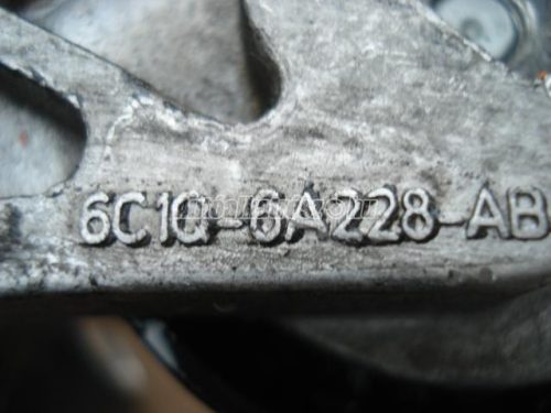 Szíjfeszítő, hosszbordás szíj