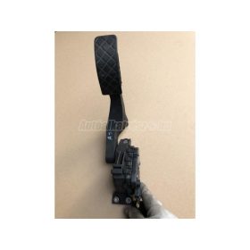 gázpedál állás jeladó