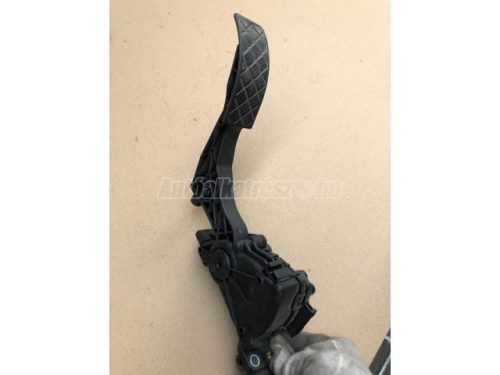 gázpedál potenciométer