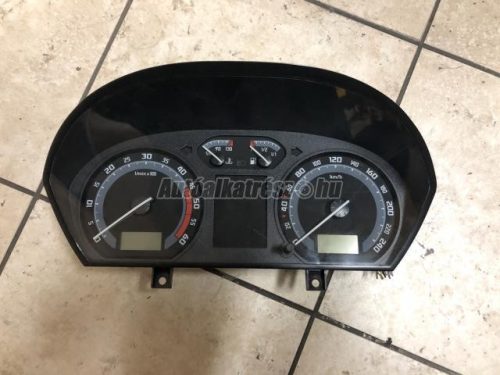 SKODA FABIA - 2006 - 6Y0920873E - km óra