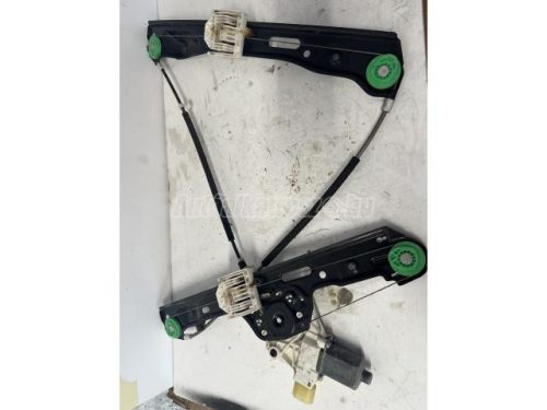 ablakemelő szerkezet