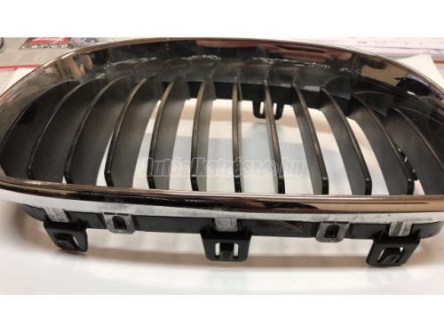 BMW 1-ES SOROZAT - 2007 - 7166440 - hűtőrács keret