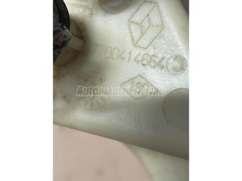 szervóolaj tartály