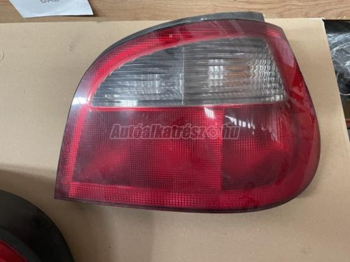 RENAULT MEGANE - 2000 - 7700428321 - lámpa