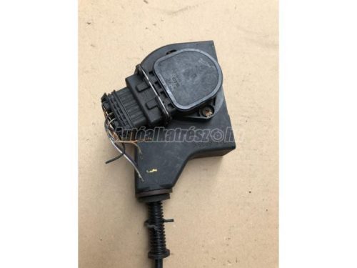 gázpedál állás érzékelő