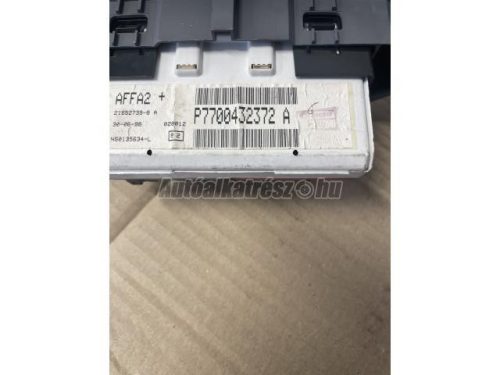 RENAULT CLIO - 2001 - 7700432372A - többfunkciós kijelző