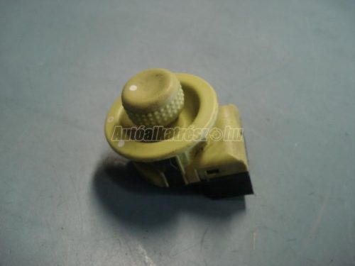 tükörállítás kapcsoló