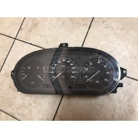 RENAULT MEGANE - 1998 - 7700847782 - km óra