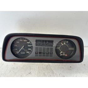 FORD FIESTA - 1982 - 77FB10841AD  - km óra