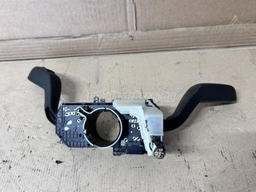 kormányoszlop kapcsoló