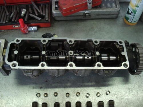 OPEL CORSA B - 1996 - 81226GF - hengerfej