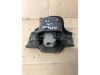 RENAULT MEGANE,  SCENIC,  GRAND SCENIC - 2004 - 8200014931  - tartó, motorfelfüggesztés