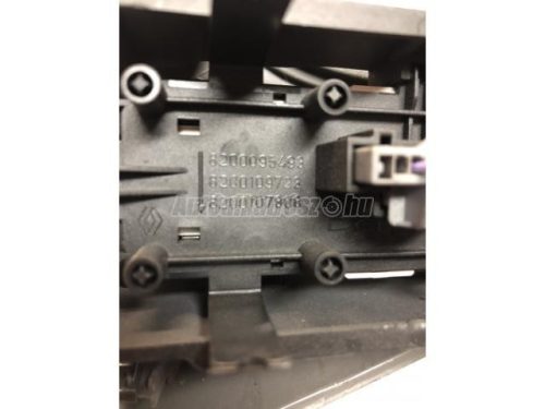 elakadásjelző kapcsoló