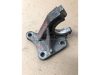 RENAULT LAGUNA - 2008 - 8200373073  - jobb féltengely tartó