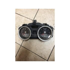 RENAULT MEGANE - 2008 - 8200399694 - km óra