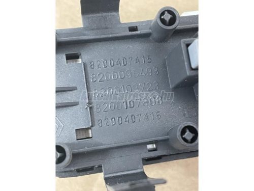 elakadásjelző kapcsoló