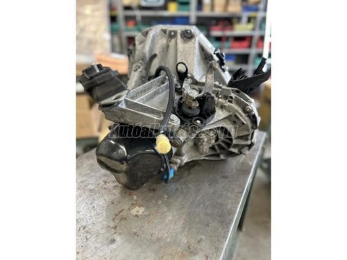 RENAULT CLIO - 2007 - 8200459875  - sebességváltó