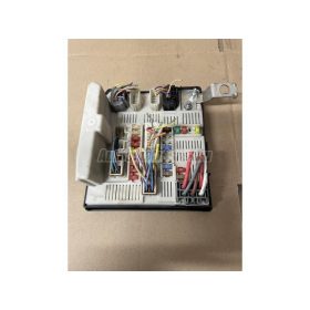 RENAULT SCENIC - 2005 - 8200481866  - biztosíték doboz