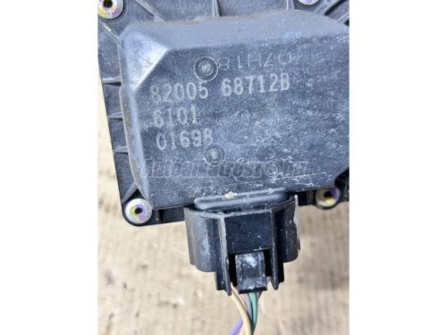 RENAULT TWINGO,  CLIO,  MODUS - 2009 - 8200568712 - fojtószelep ház