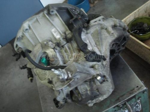 RENAULT LAGUNA - 2008 - 8200600466 - váltó