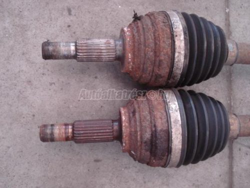 RENAULT MEGANE - 2003 - 8200613827 - hajtótengely