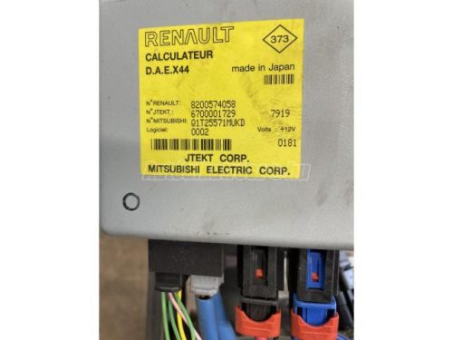 RENAULT TWINGO - 2009 - 8200867093  - elektromos szervó