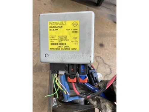 RENAULT TWINGO - 2009 - 8200867093  - elektromos szervó