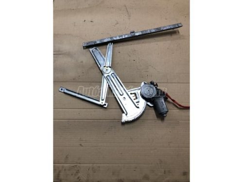 ablakemelő szerkezet