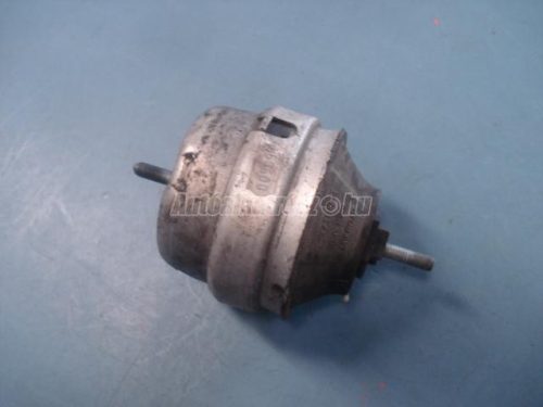 AUDI A4 - 2000 - 8D0199392M - motortartó bak