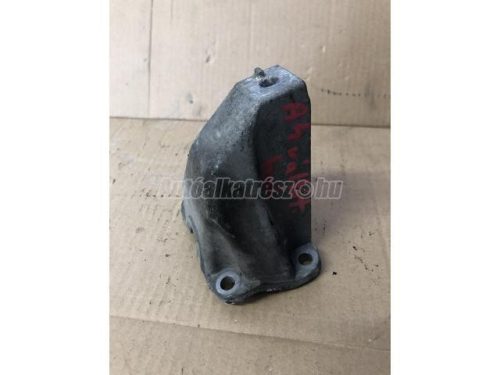 AUDI A4 - 1997 - 8D0399113AB - váltó tartóbak