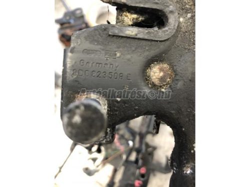 AUDI A4 - 1999 - 8D0823509C - motorháztető nyitó