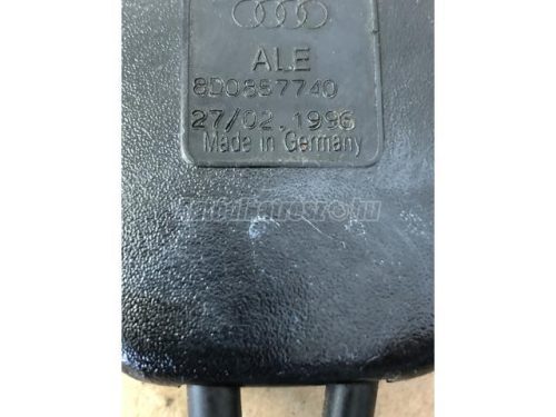AUDI A6 - 1996 - 8D0857740 - biztonsági öv csat