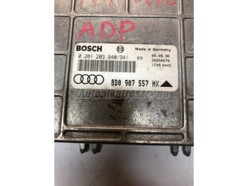 AUDI A4 - 1996 - 8D0907557HX - motor vezérlőegység