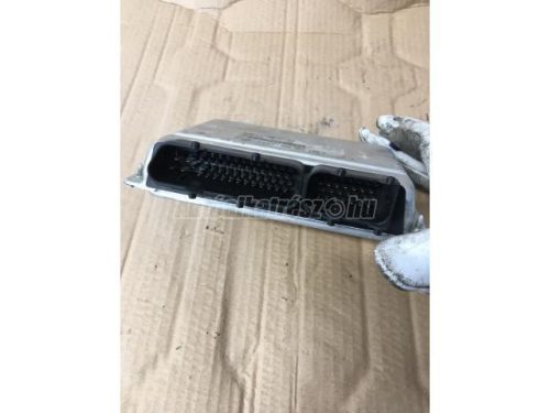 AUDI A4 | VOLKSWAGEN PASSAT V - 1997 - 8D0907558F - motorvezérlő elektronika
